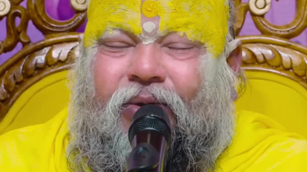 ⁣पत्नी की दृढ़ इच्छा ने पति को बना दिया भक्त #premanandjimaharaj