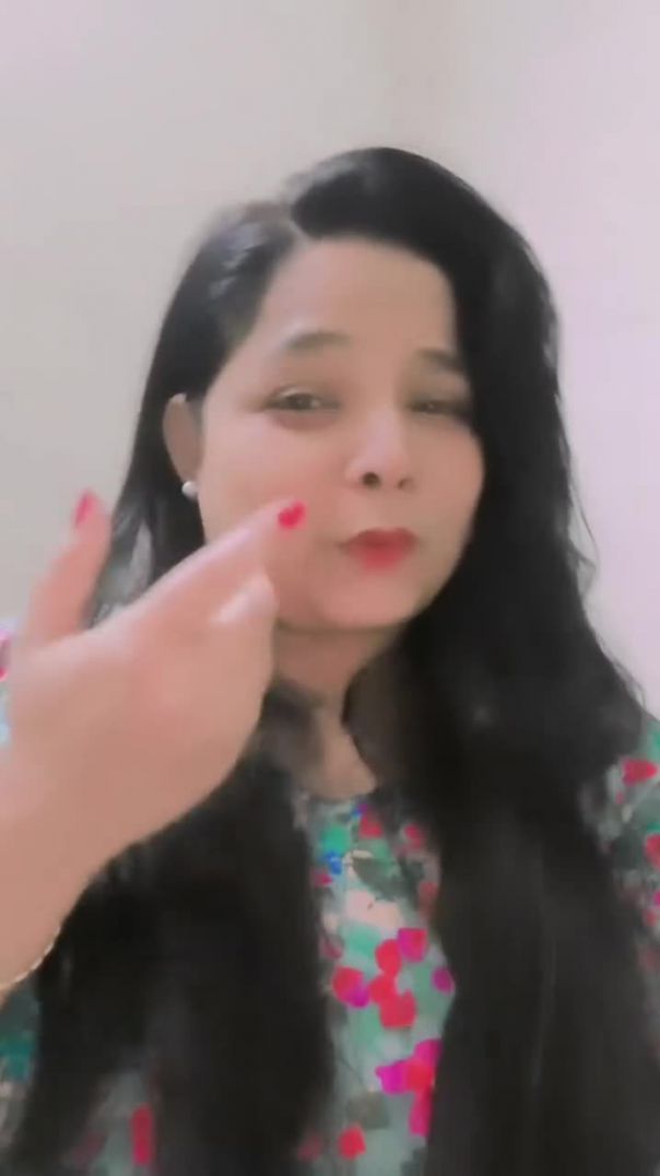 Bas Radhe Radhe Bolo, Baaki Sab Chhodo 🌸🙌