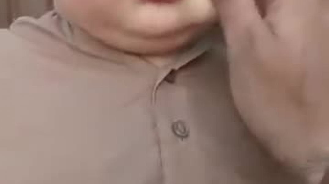 Pathan_ka_baccha_piche_to_dekho___Cute_boy_looking_like_doreamon