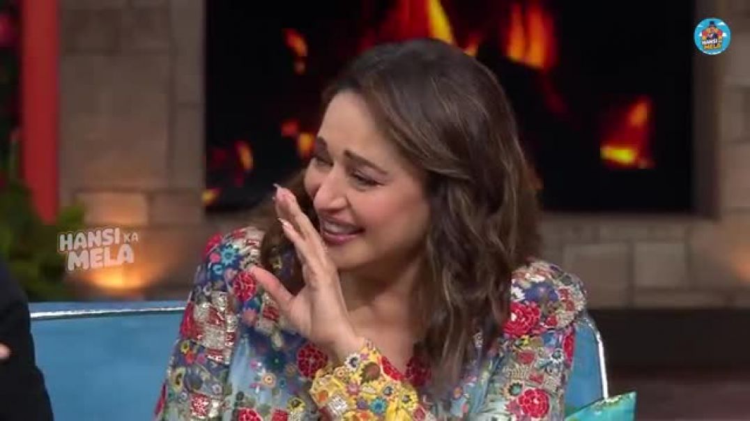 ⁣देखो, रोमांटिक माधुरी एक ज़माने में मर्दों को दीवाना कर देती थी। Best Of Kapil Sharma  Watch