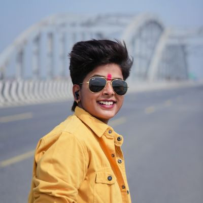 Divya singh