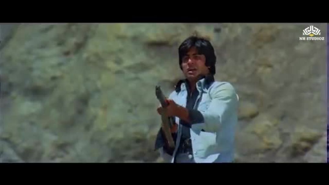 "अगर किसी ने हिलने की कोशिश की… तो भून के रख दूंगा!" 😎 | अमिताभ बच्चन का दमदार डायलॉग 💥