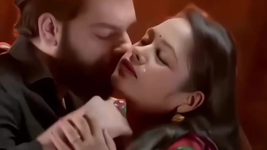 ⁣cuple lip kissing 💋 video cuple romance 💒 seen
