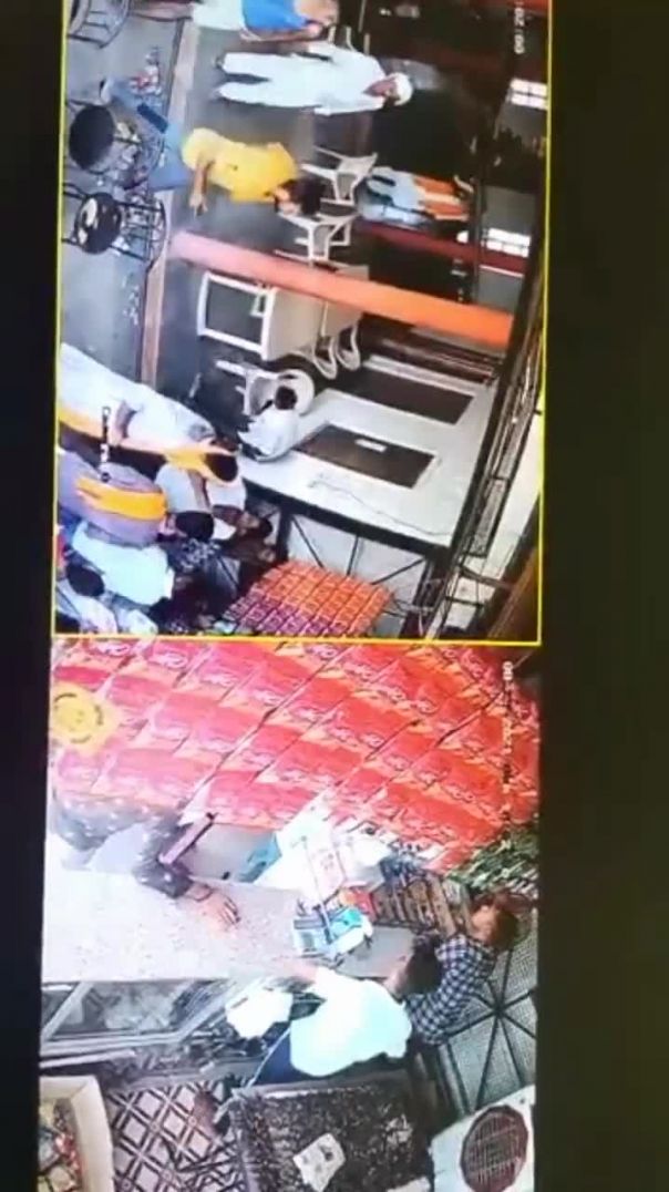 Samne wale Ne Gali Di dukandar ko #viral # jhagada