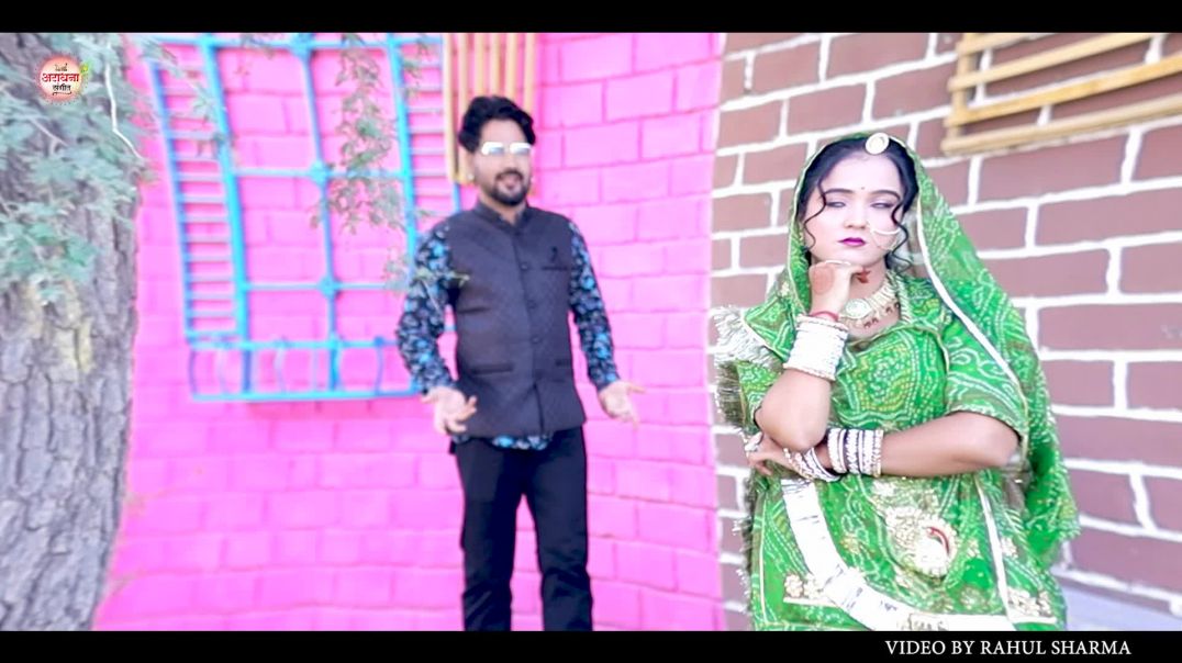 आगे लारे डोले बनडी