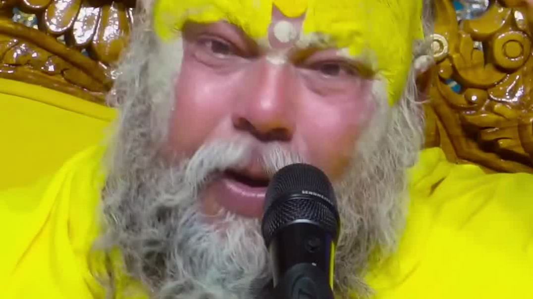 ⁣भगवान से नहीं माँगा, फिर भी इच्छा पूरी कैसे हो गई #premanandjimaharaj #bhajanmarg - Bhajan Marg