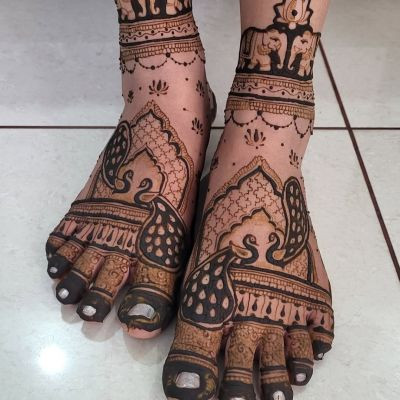 Mandhiartbymonika
