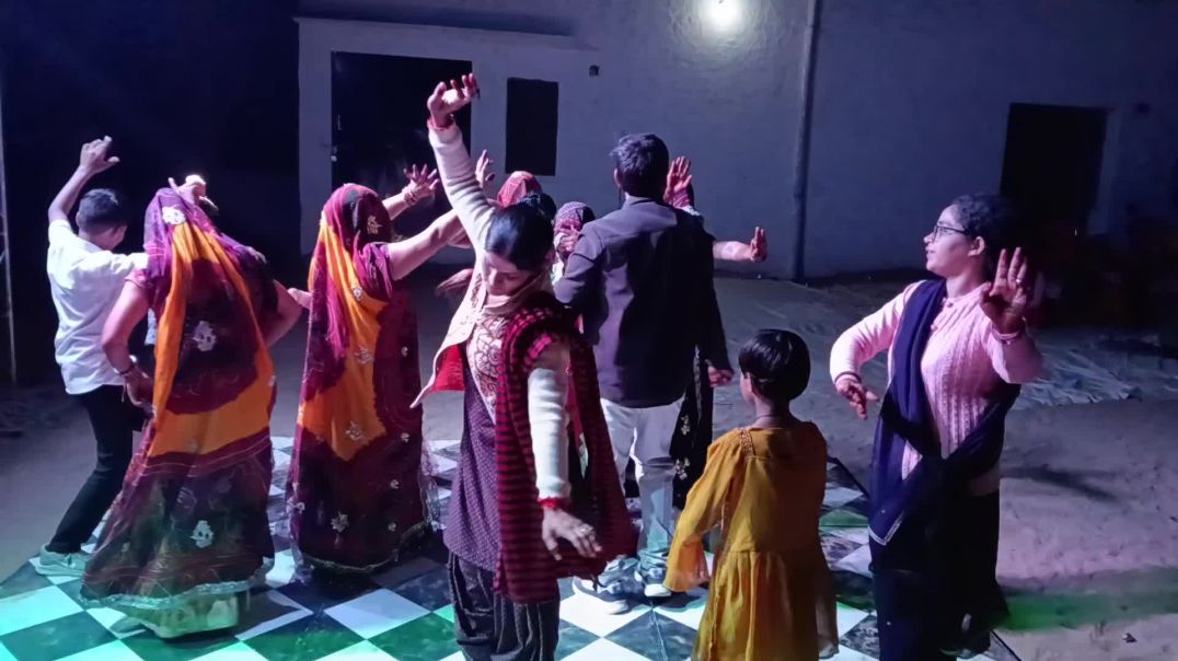 ⁣kar sola singar mahari Bhabhi lud lud nach dikao