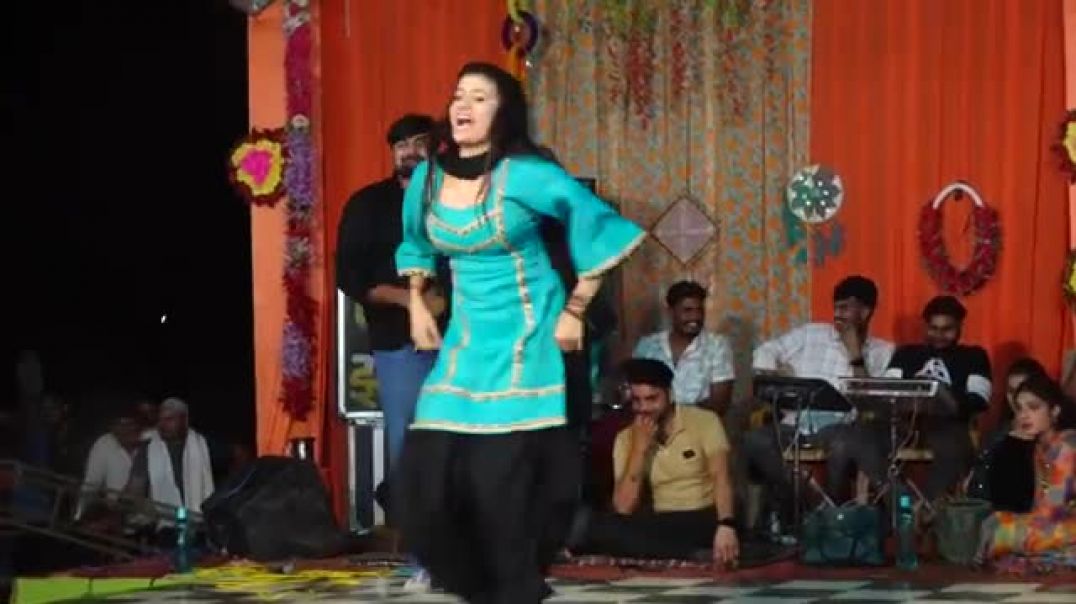 ⁣Chark_mark_song_bharti_choudhary_New_dance_video_letest_video_tabadtod_2025_#bhartichaudhary_#dance(360p)