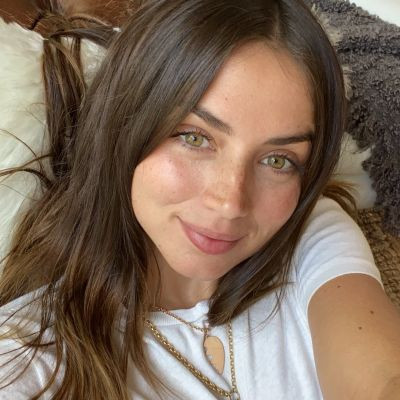 ana_d_armas_10k 