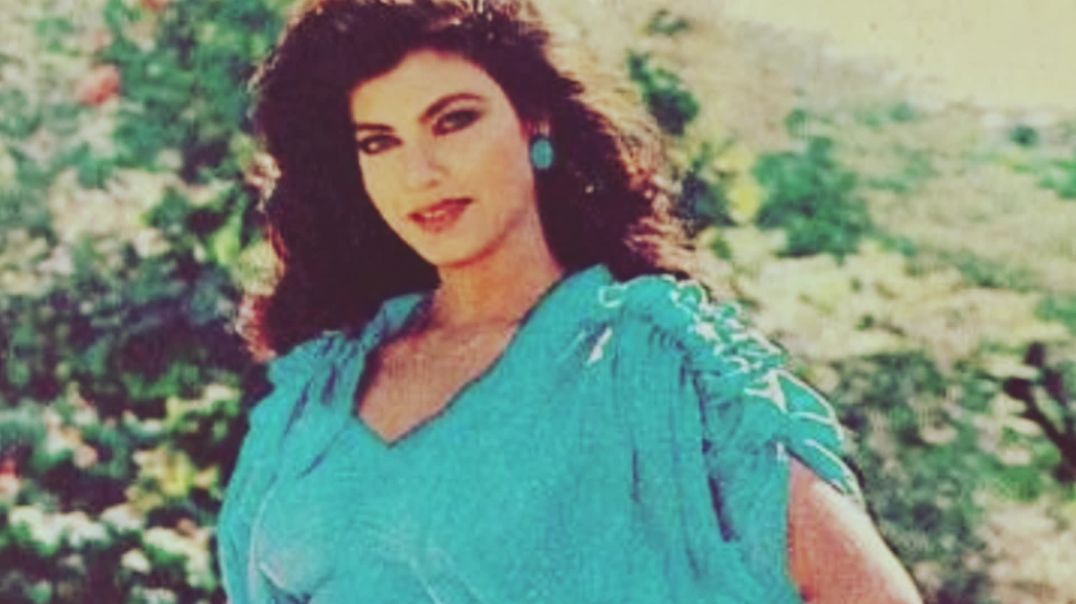 ⁣Kaise Bane yeh songs #bollywood# actress Kimi Katkar#viral#trending