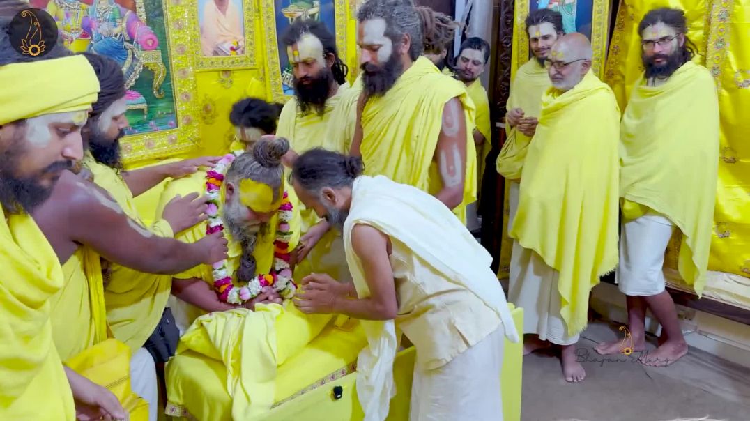 ⁣महाराज जी ने स्वयं दिखाए लाल बाबा जी महाराज द्वारा