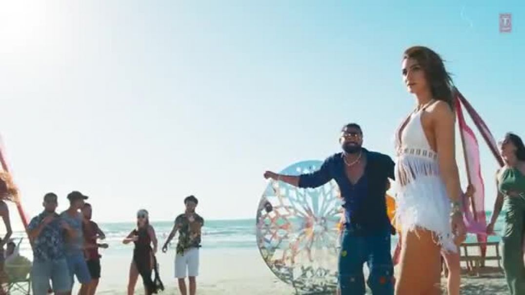 Akhiyaan_Gulaab__Lyrics___Shahid_Kapoor,_Kriti_Sanon___Mitraz___Teri_Baaton_Mein_Aisa_Uljha_Jiya(360