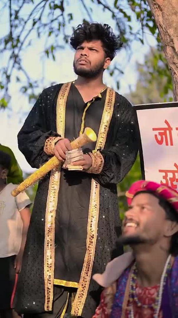 Hasne_wala_Jadugar_🧙😂-#funnyvideo_#funny_#shorts_￼(480p)