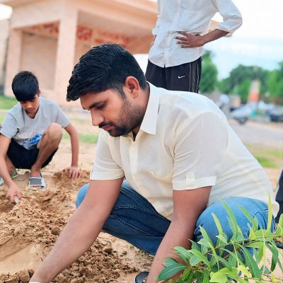 राकेश 