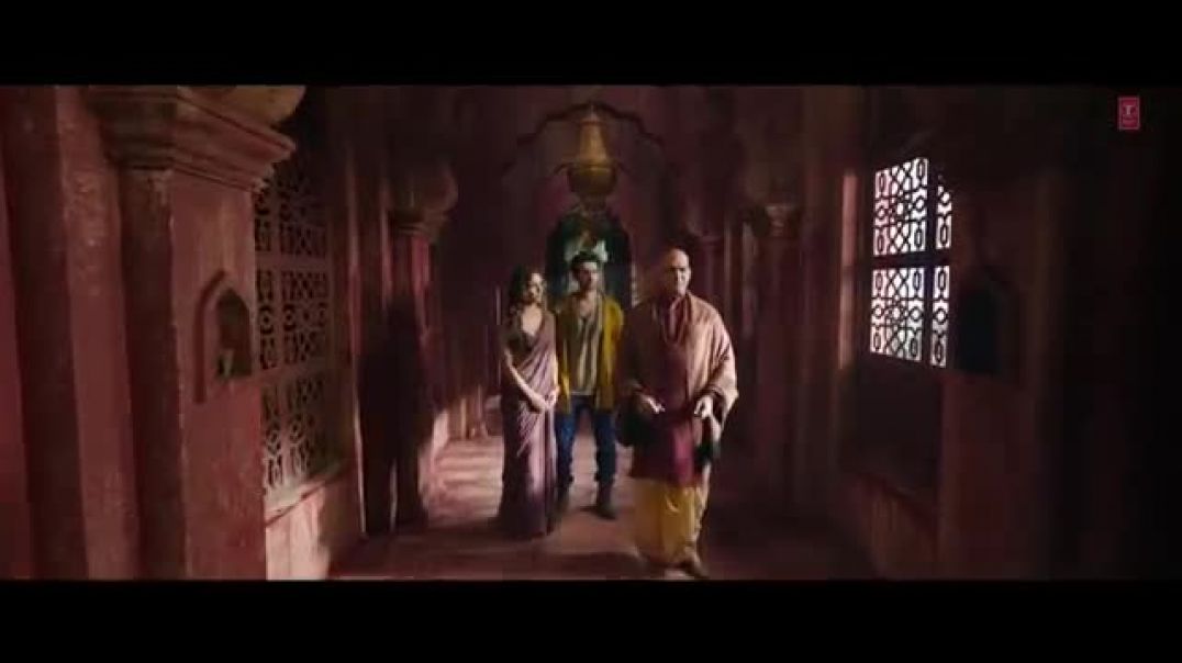 ⁣_Durga_Ashtami_Tak_Dusra_Darwaza_Band_Rahe___Bhool_Bhulaiyaa_3___Kartik_A,_Vidya_B,_Triptii_D(360p)