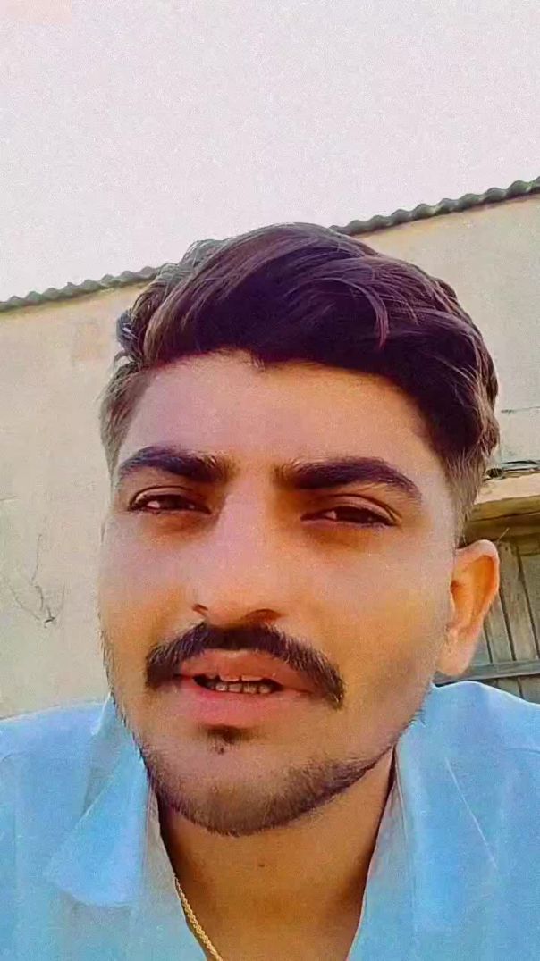 Ghmd rkhte hai