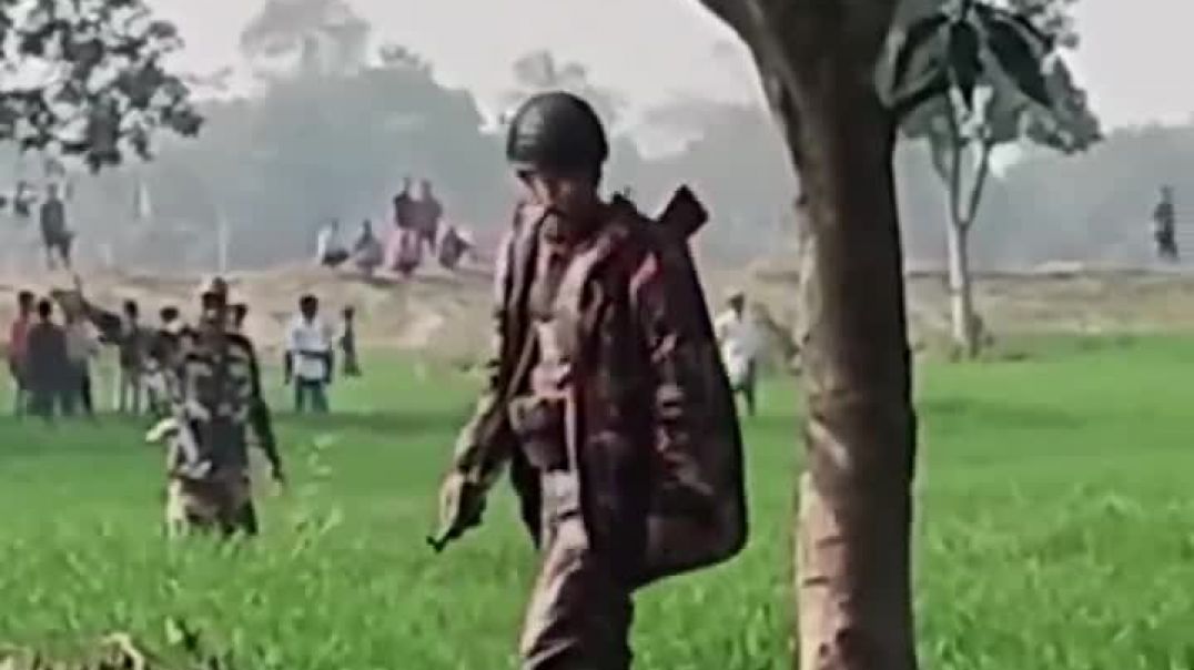 ⁣Clash waiting to happen at India Bangladesh border in Siliguri