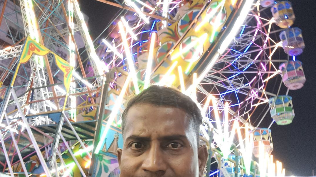 ⁣Disneyland Mela Iskcon temple ke samne