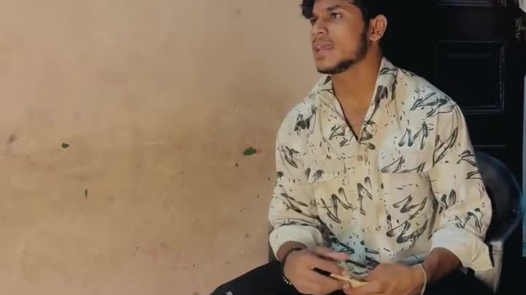 ⁣सही बोलने कि सजा 🫣🤮🤢👋behan ki roti ke sath ek gal pe chata free 😁😔 बहन के खाने कि बुराई कर दी Behen 