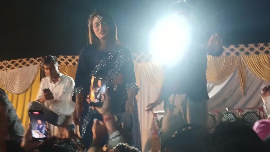#viralshorts #natak #program #creatorlife #vlog #dance #public #bhojpuri #arkesta