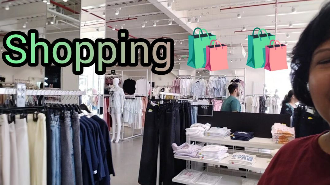⁣Aaj Hamm log Market Me Shopping 🛍️🛍️ Karane Ja Rahe Hai 🛍️❤️#newvlog#trendingvlog#viralvlog#apanatubvlog.