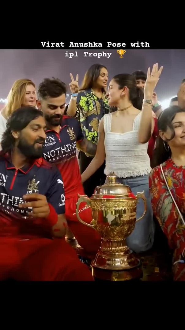 Virat_Kohli_anushka_sharma_#shorts(720p)