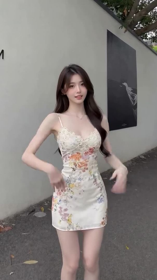 Captivating you one step at a time with this sweet dance