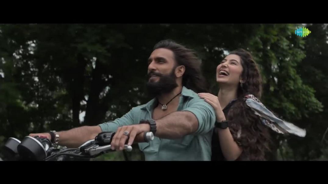 ⁣Gehra Hua _ Dhurandhar _ Ranveer Singh_ Sara Arjun_ Shashwat Sachdev_ Arijit Singh_ Irshad Kamil(720