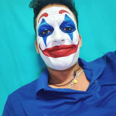 Sarser comedy