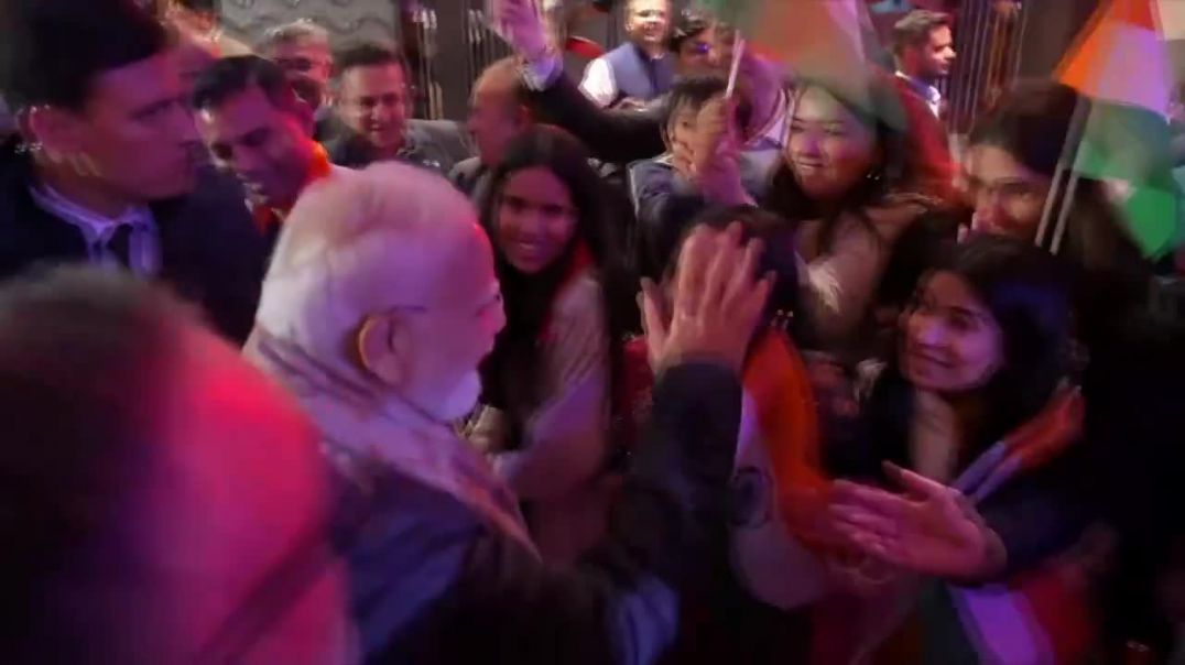 ⁣PM Narendra Modi receives warm welcome from Indian community on arrival in Melbourne, Australia