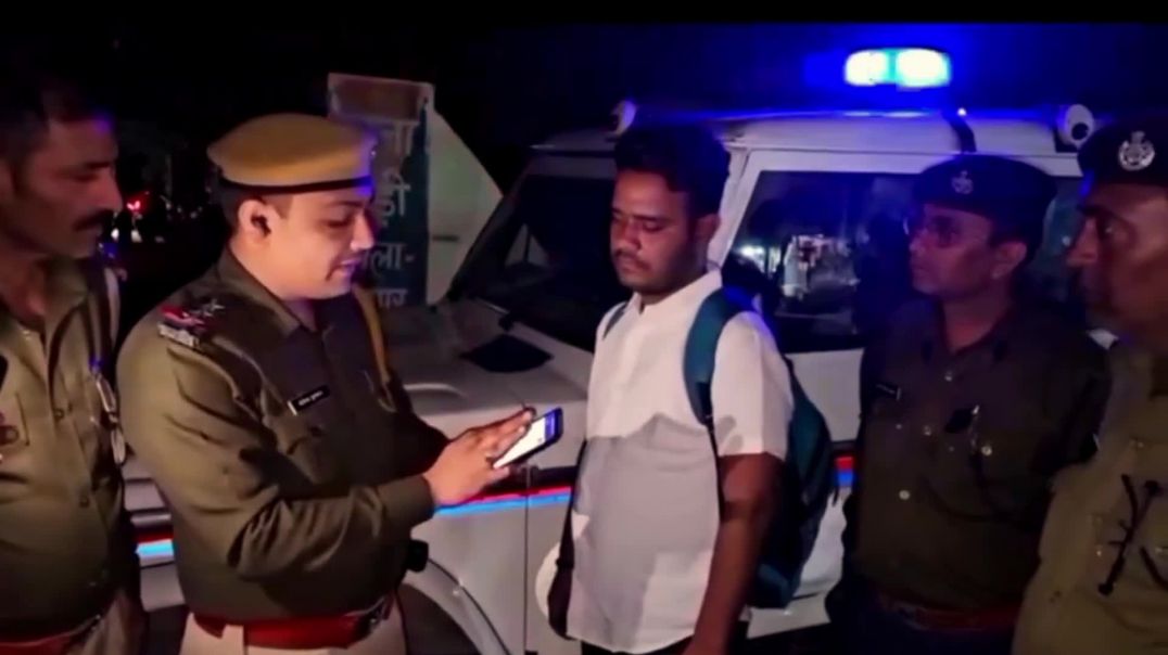 ⁣Police extract criminal record from an app with 1 pic from phone camera