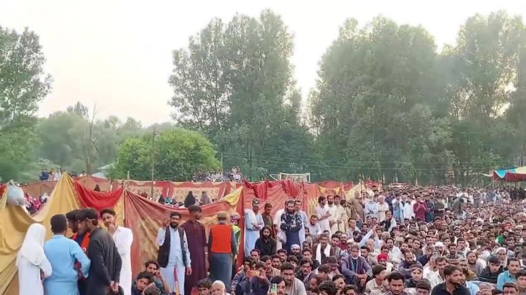 ⁣PoJK Protest - JAAC leader expose Pakistan Army of supplying weapons to Kashmiris