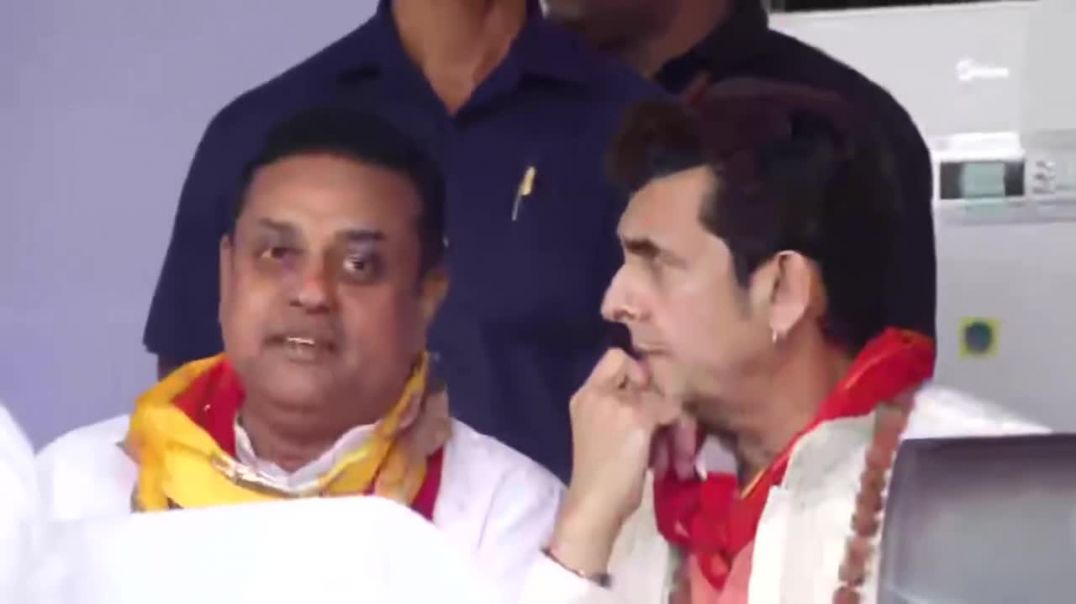 ⁣Sonu Nigam spotted at Shri Jagannath Rath Yatra