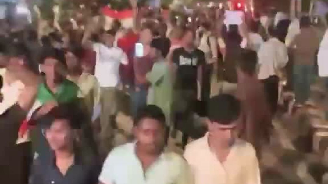 ⁣Another UNPROVOKED Mob Lynching Attempt Of RAF Personnel By CJP Protesters Caught On Camera