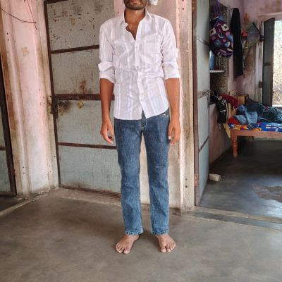 Manohar 
