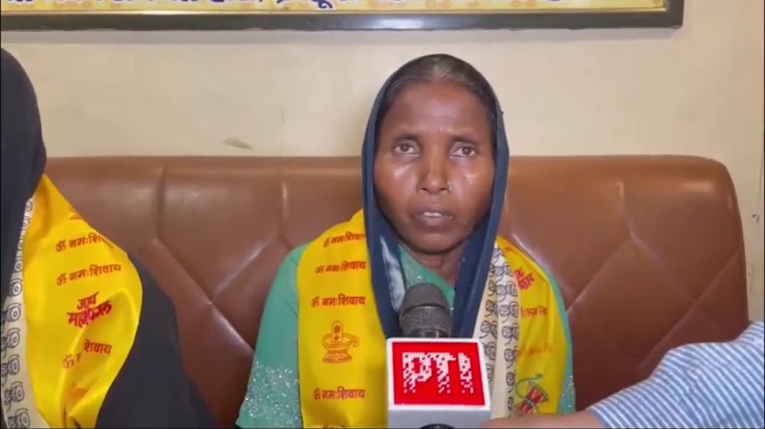 ⁣Naxal affected tribal residents of Pandi village visit Varanasi for the first time