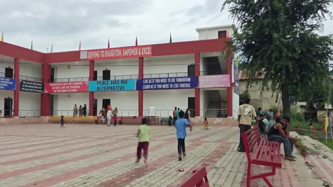 ⁣91 Families shifted to relief center after floods in Rajouri, Jammu