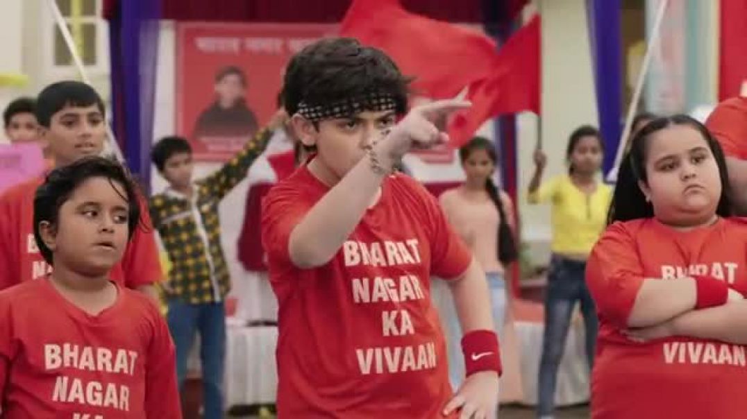⁣मैदान_में_भिड़े_दो_हीरो,_इनाम_में_अनन्या_का_प्यारा_तोहफा____Baalveer_Returns(360p)