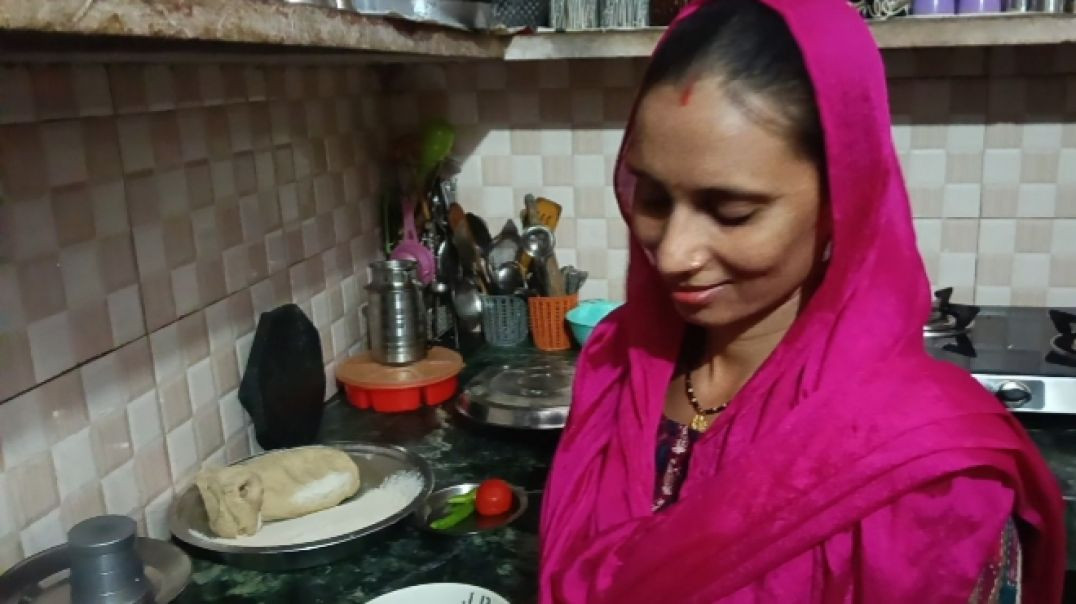 ⁣Mere ghar kon a gaya
