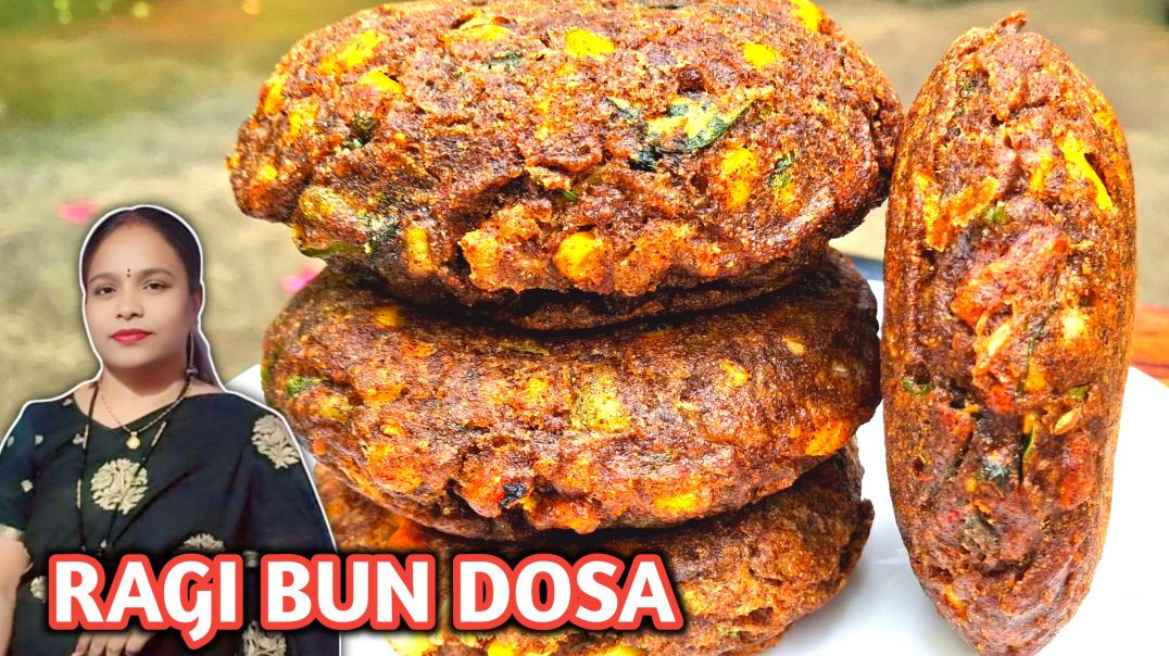 ⁣😍 Soft & Fluffy Ragi Bun Dosa 🌾🥞 | Healthy Breakfast in Minutes 😋 #shorts